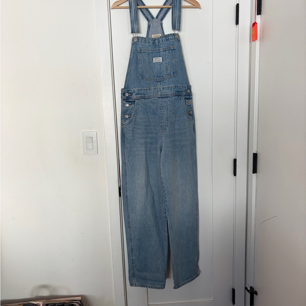 Levi’s Free People Classic Light Blue Denim Overalls